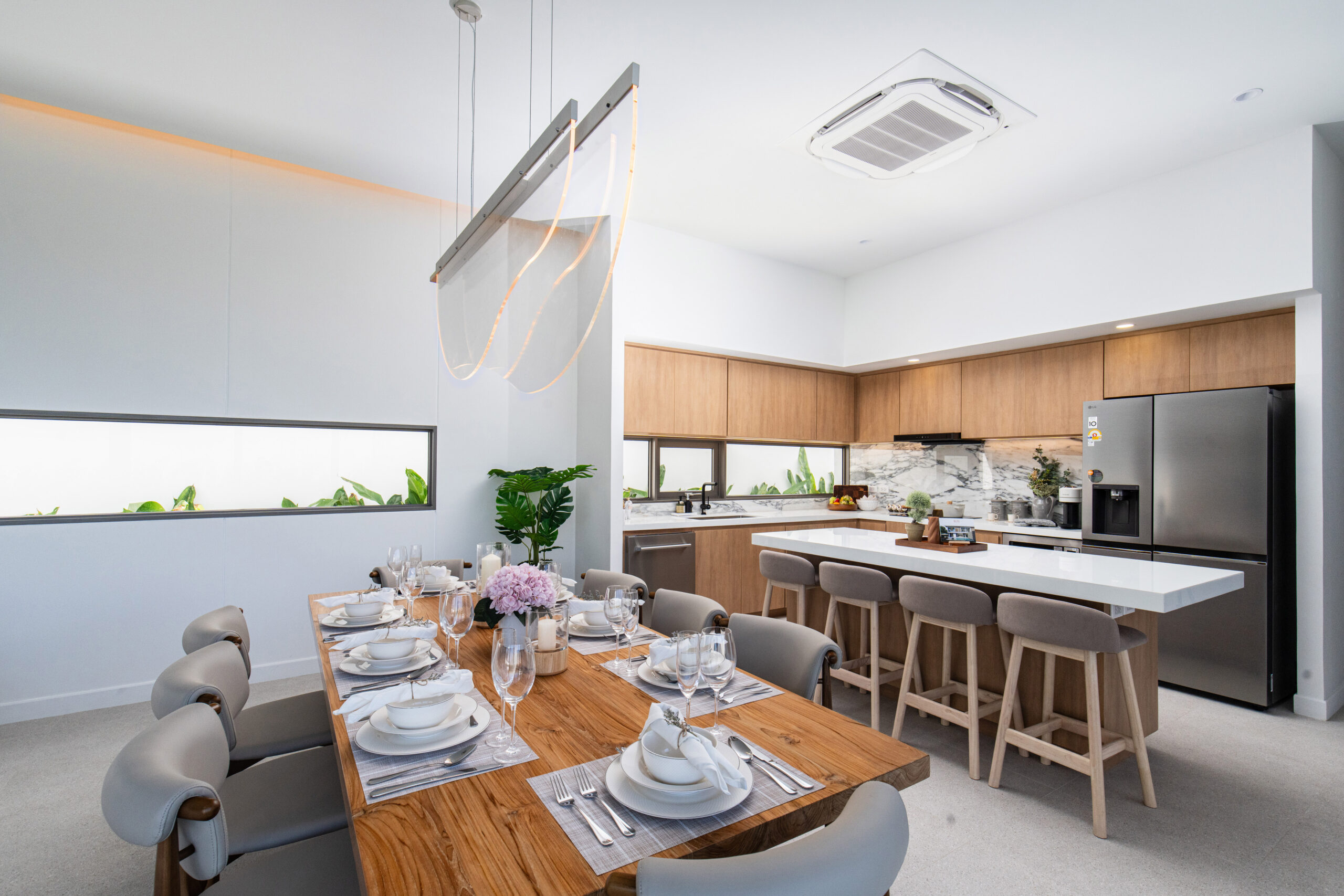 Dining area + Kitchen