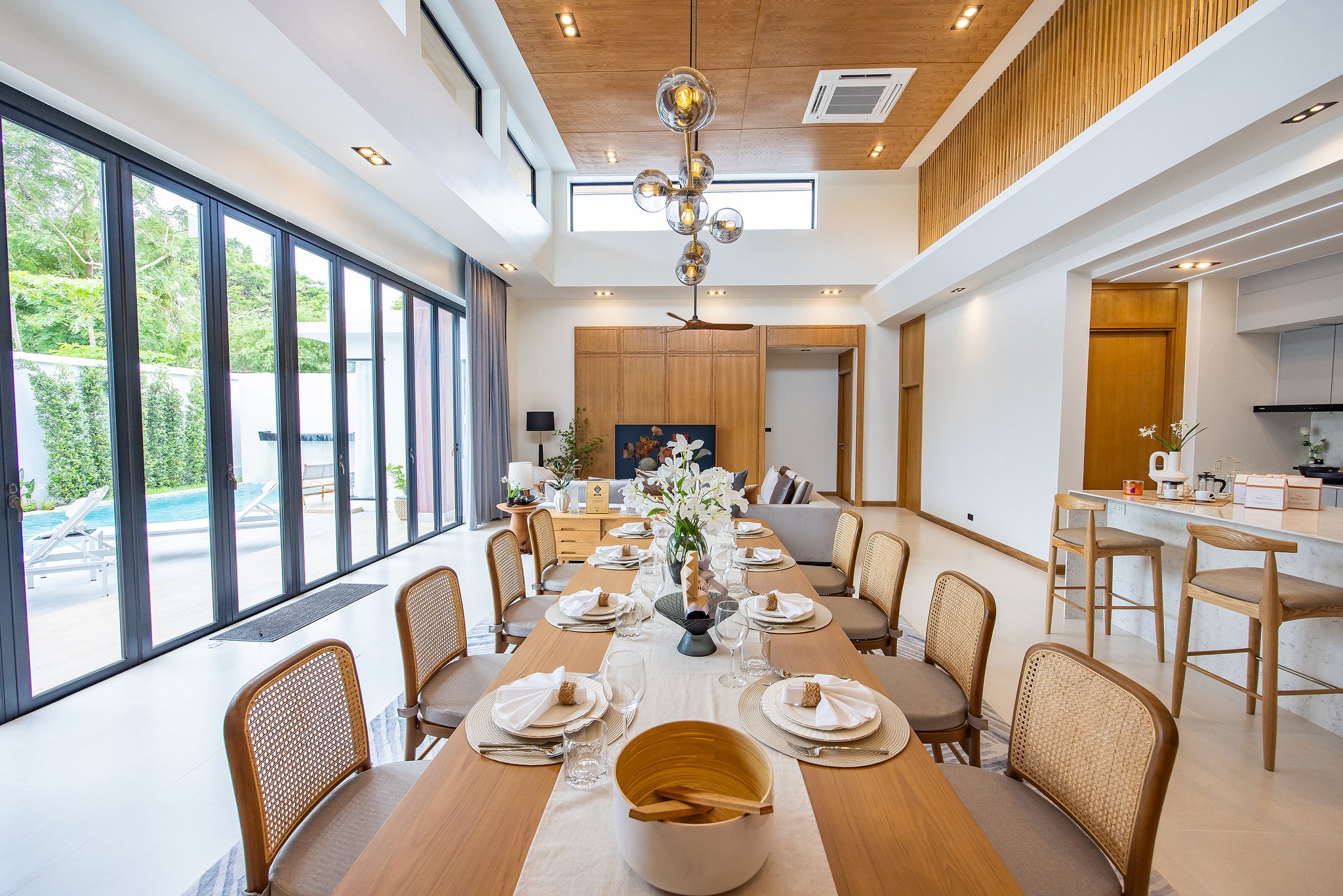 Monetaria Living Area (1)